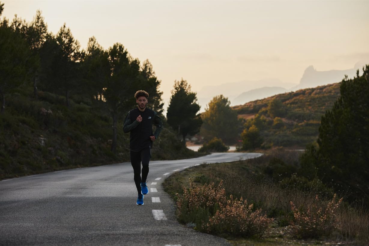 New Balance Lightweight Running/Athletic Skullcap Hat, Beanie, Cap Black