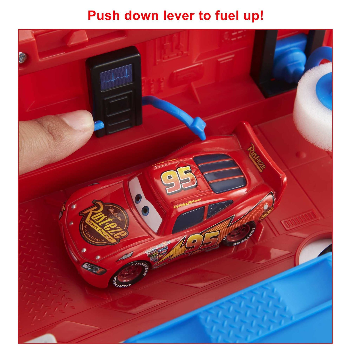 Mattel Disney and Pixar Cars Transforming Mack Playset, 2-in-1 Toy Truck & Tune-Up Station with Launcher, Lift & More, Movie-Inspired Graphics, Gift for Kids Ages 4 Years Old & Up